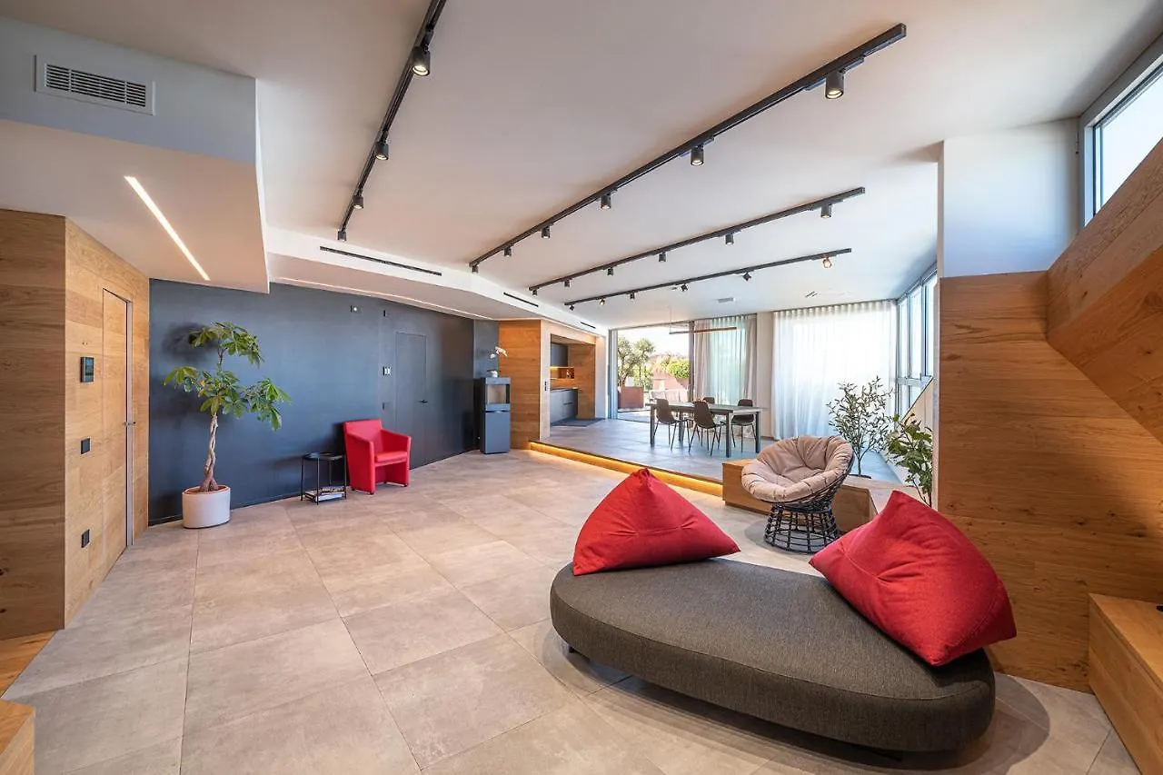 Attico Di Design A 5 Min Da Centro E Fiera Appartement Vicenza